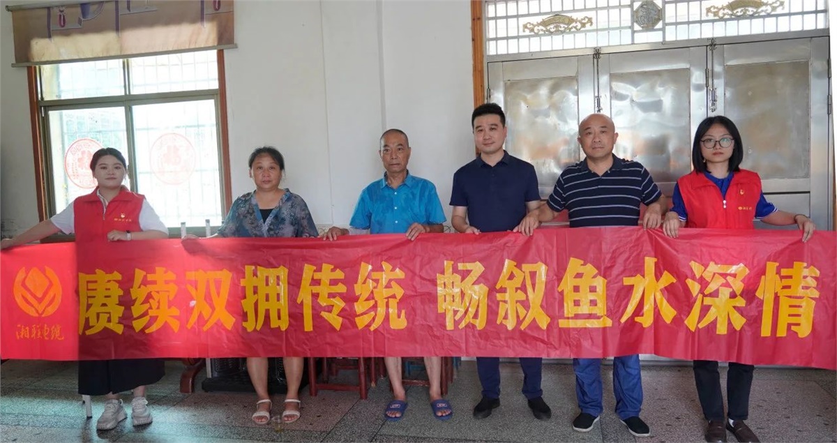 建軍節(jié) | 湘聯(lián)電纜開展走訪慰問退役軍人活動！